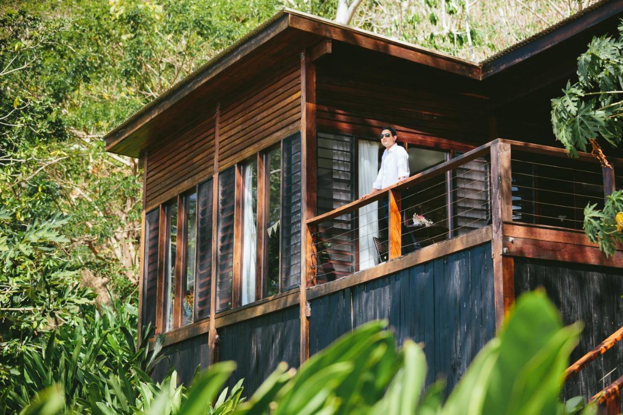 The Remote Resort Nawi Bagian luar foto